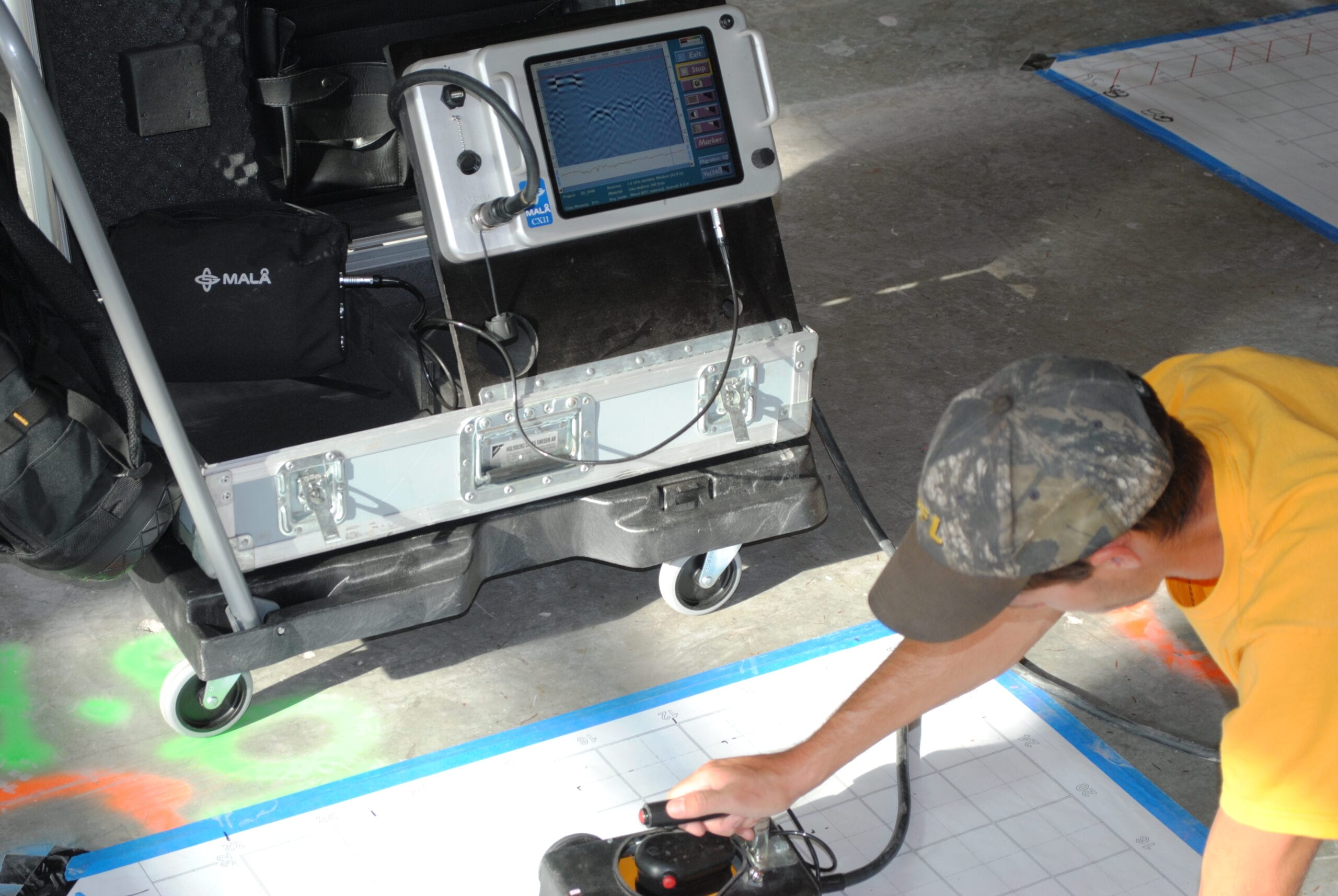 <b> 2D/3D CONCRETE IMAGING (GPR) </b> <br> Reliable Concrete <br> Imaging for Cutting, <br>Coring and Drilling </p>